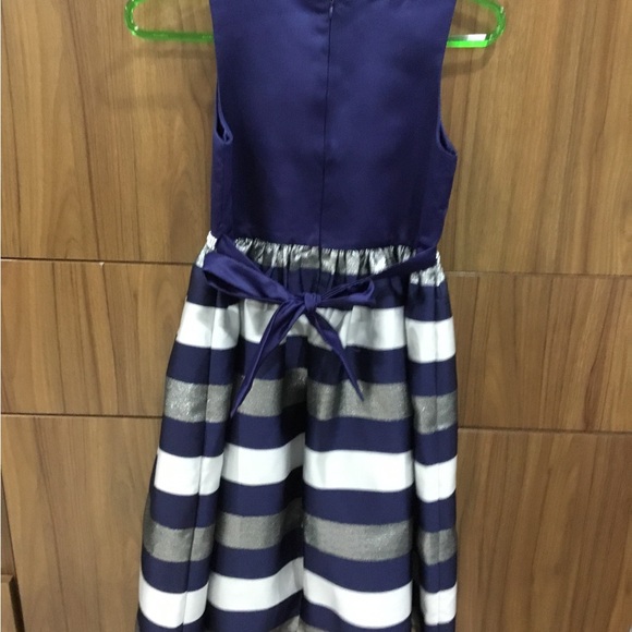 Kids Formal Navy Blue Dress, in Great Condition - Picture 7 of 8